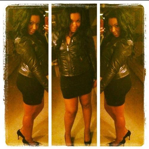 TiffanyNeshae's profile picture. KEEP CALM and FOLLOW ME
Instagram :: TiffanyNeshae

 I wear a red lip almost daily because it describes how I feel. Loved, vibrant, alive, & renewed. -Monica