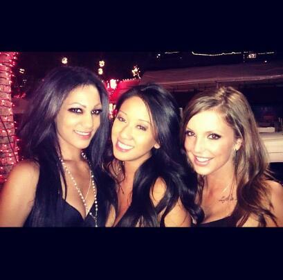 devonywright's profile picture. 