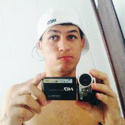 Maiikim20's profile picture. 