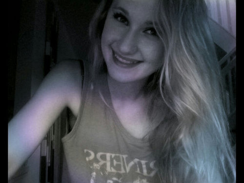 new account: @starve_4_skinny

please follow!