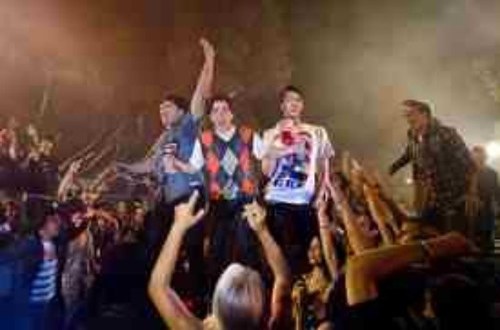 2016sSeniors's profile picture. Senior class of 2016. Here to party, Fuck shit up, and make it through highschool. #goodtimes