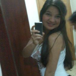 sou apenαs
umα gαrotα com grandes sonhos .