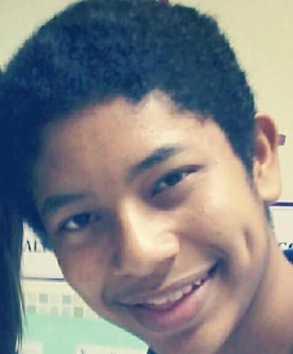 Fé em Deus que Ele é justo.13,Estudante,feliz,flamenguista,canceriano,eclético!