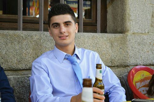 Vicfri_8's profile picture. Grado en ADE por UCM personal de auditoria en KPMG