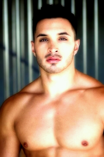 THEHADSOMEMAN's profile picture. DESEANDO SIEMPRE LO MEJOR