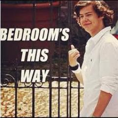 OMG IM A HHUG DIRECTIONER :) FOLLOW ME I'LL PROMISE TO FOLLOW U BACK :)