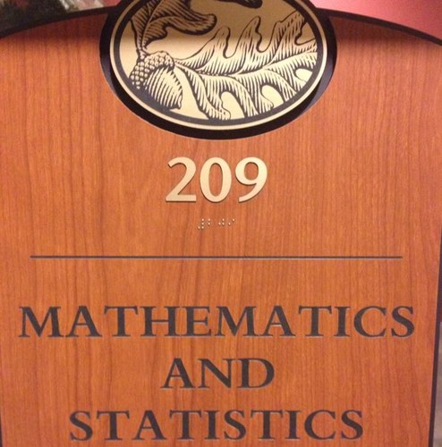provides parodic demographic statistics for the Elon people, about the Elon people and is 100.67532% not affiliated with Elon University
