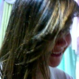 . passo a noite chorando, e o dia sorrindo ♫♫