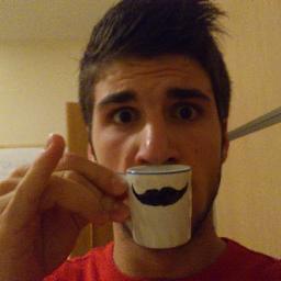 ausiasvila's profile picture. Nací, crecí, y por alguna extraña razón me volví loco y empecé a estudiar ingeniería industrial. Intento de atleta y fotógrafo en mis ratos libres.