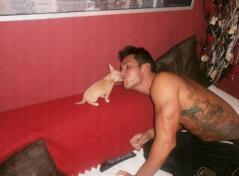 AlberrtoSantana's profile picture. ¿Mi primer seguidor? -- @AlbertoSantana_ ♥. Seguiré a quién me siga. Alberto es mi vida. ~Locamente enamorada♥