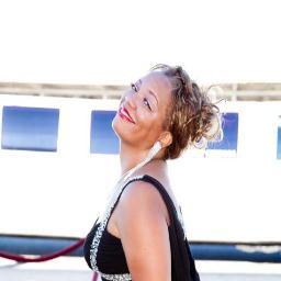 MissPinctoes's profile picture. Soulful Singer, Inspirational & Witty Speaker, Movie Star, Glitzy Hostess, Naturally Electrifying Entertainer! Audience, Cameras & BLING a Necessity!