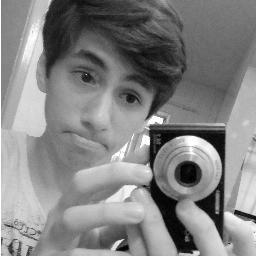 vivictordallago's profile picture. oi (:  - olha lá http://t.co/WElxCqv5 , obrigado *-*