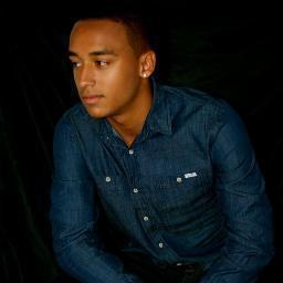 « Seize the day ». #TeamPSG #TeamBreezy #TeamTrigga
