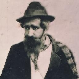 fomitx's profile picture. Freelance film editor.