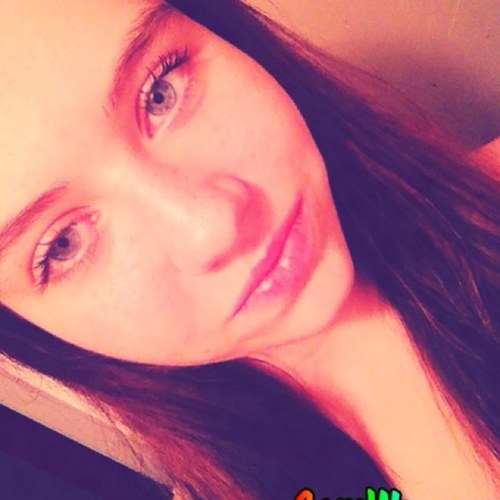 lilone414's profile picture. Life is the bitch, and death is her sister. Sleep is the cousin, we're the fuckin family picture.
                                   ~lil wayne