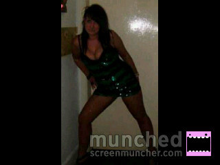 Hey I'm 24 from scotland i love goin out when i can an havin a laugh with friends. like meetin new ppl xx