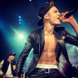 swag :)  um dos melhores dias do mundo 1 de março de 1994 as 12:56 :) acho que isso já basta 
fc criado 31/12/2010
