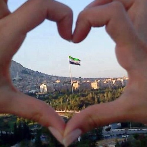 Tweets from a Damascene inside Syria and a Damascene lost in this world.
