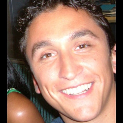 SirVantezz's profile picture. It's all about the Making !           (Digital) Production, Operations and Delivery Specialist - ¿será verdad que la curiosidad mató al gato?