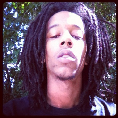 Da_G_in_us's profile picture. follow n find out.