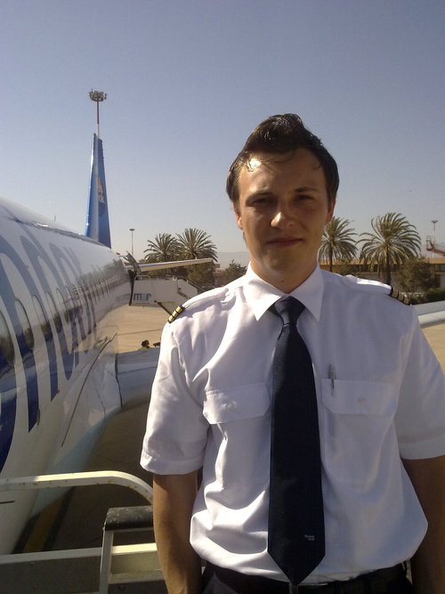 EinKleinerPilot's profile picture. 