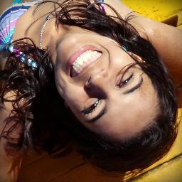 AyslaMonique's profile picture. → Quem tem vontade, já tem metade.