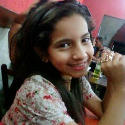 Eu tenho um defeito, eu tenho um qualidade. Eu tenho uma palhaçada, eu tenho uma seriedade. Eu tenho sentimentos, eu tenho palavras. Eu amo, eu odeio. Eu choro,