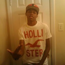 play football for lovejoy i sing and rap im funny work out to stay in shape and hate to lose games
