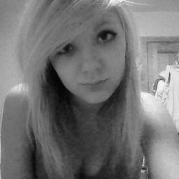 sheerioxoxoxo's profile picture. They say I’m up and coming like I'm fucking in an elevator. Cause you need me, man, I don’t need you. #sheerios #teamfollowback