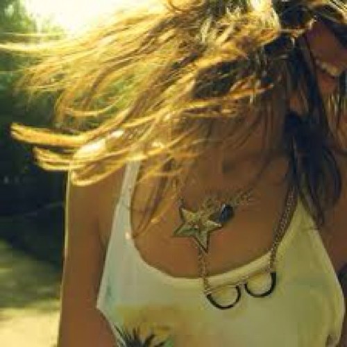 Couples_ReTweet's profile picture. I'm not as depressed as it may seem, i just like to bitch.... A LOT.