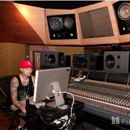 Buzz Records Music is a world class recording studio/ record label based in Missoula, Montana specializing in music production, photography and videography!