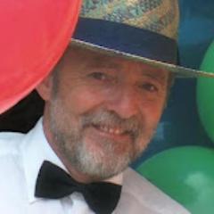 Jesús Pérez de Ciriza: Profesor de Ed. Básica - Administrador educativo - Profesor fundador y Director Académico del  Colegio Ecuatoriano Español América Latina