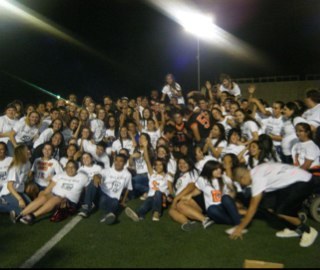 Tweeting everything the class of 2013 needs to know. #seniors #classof2013 #ephs #tigerpride #centennial