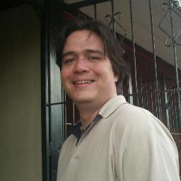 Hola amigos, he creado este twitter para poner cosas reelevantes, asi que como mi biografia no lo es, no la pondre. Saludos