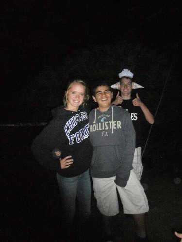 shitMoodySayss's profile picture. terrorist