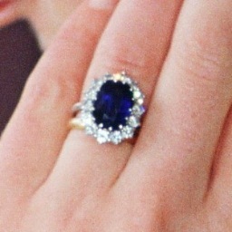 APUhotgirl's profile picture. 