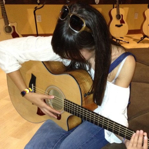 Singer / song writer | Eat , Sleep, Music     Instagram: iamkristabelle