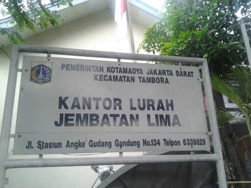 Akun Resmi Pemerintah Kelurahan Jembatan Lima -Jl.Stasiun Angke No.34 11250- Mari wujudkan Jakarta Baru!!!