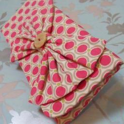 I am a designer-maker specialising in limited edition accessories and bespoke clothing commissions. Pop over to http://t.co/D9HXUEPStp and like, if you do :-)