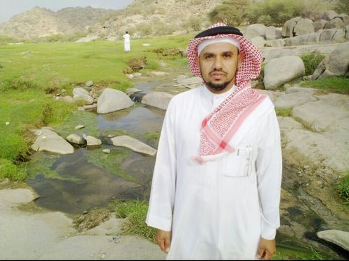 ‏الحسابُ الرسميُ للأستاذ علي حزام علي القرني 
معلم اللغة العربية بمدرسةِ الإمام مُسلم .