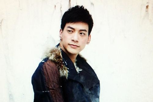 ผมเป็นยูโฟ่พี่บี้ครับ ค่อยอัพเดพตารางงานพี่เหม่งครับ ฟอลมาคุยกันได้นะครับ 31212.