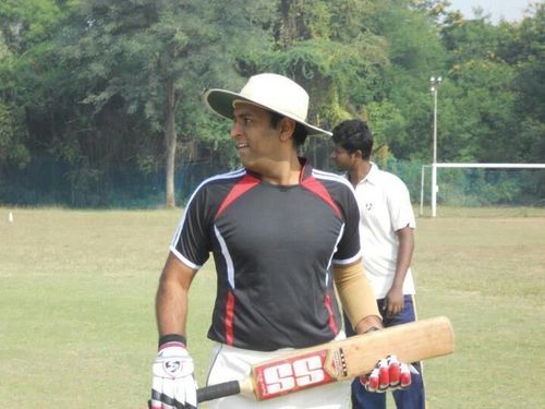 Bharatiya.Cricketheist by default, mesmerized by all things sport.
