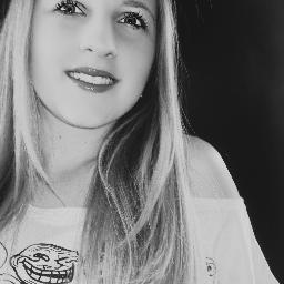 Nada me limita,mas colorada me define!
http://t.co/CiPoblHn