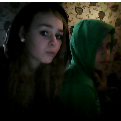 15 jaarr/ blondd, blauwe ogen/ beste pindaa's met @nathaliejwz14/denken aan van alles / volg en je krijgt fb/♥