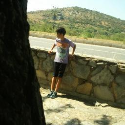 Hi ! My name is Memet Can , 13 years old.Please follow me . ; )