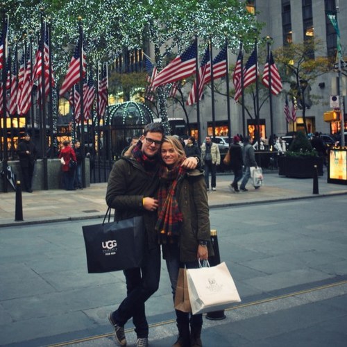 EMIELDB's profile picture. 