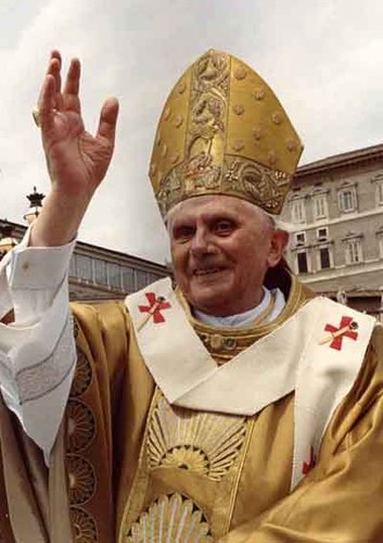 Welcome to the official Twitter page of His Holiness Pope Benedict XVI