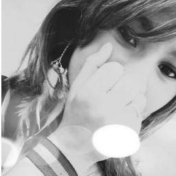 stellypersia12's profile picture. 