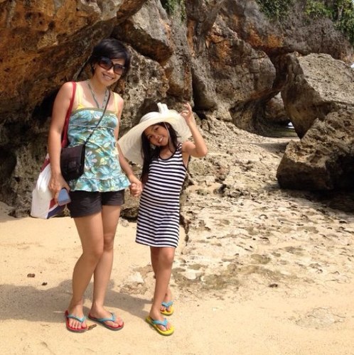 vrouwenmetal's profile picture. dont take my tweets seriously