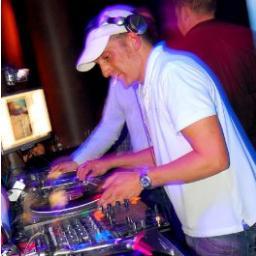 hitmann10's profile picture. 